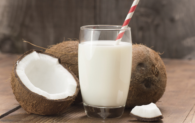 http://www.avogel.ca/images/recipe-page/coconut-milk-main.jpg