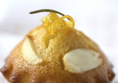 Lemon & Rosemary Cupcakes