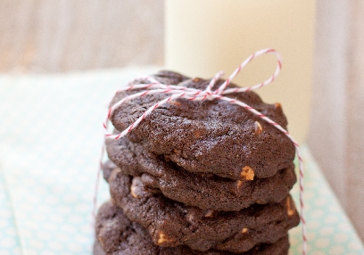 Choco-beet cookies