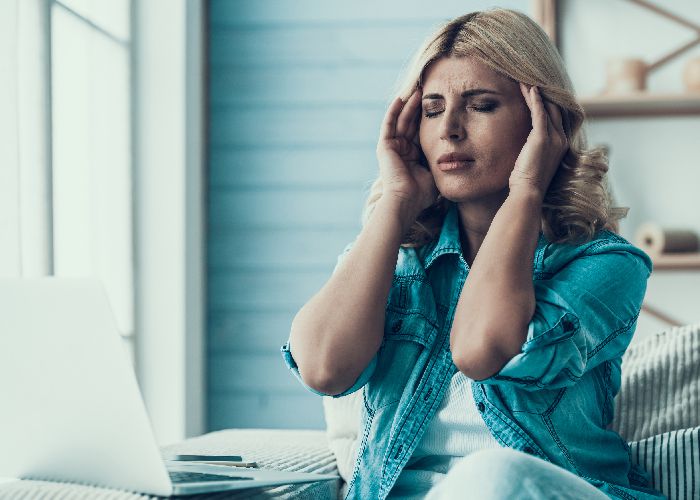 5 Headache Triggers During Perimenopause