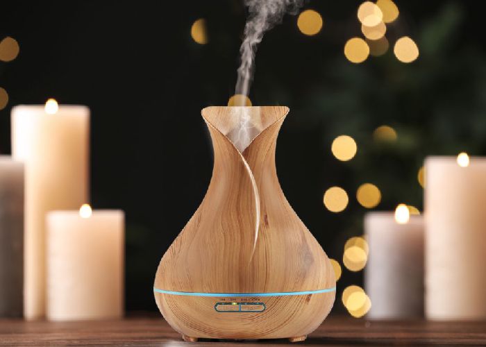 Synergies d’huiles essentielles festives et inspirantes pour les fêtes