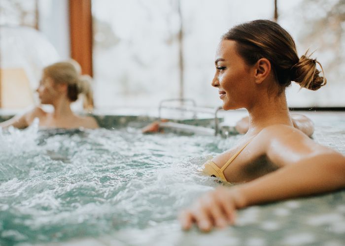 Your hot tub may make you more susceptible to urinary tract infections